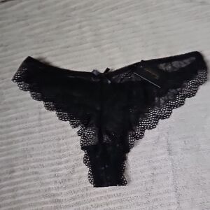 NWT Fredricks Of Hollywood Black Lace Panty XL